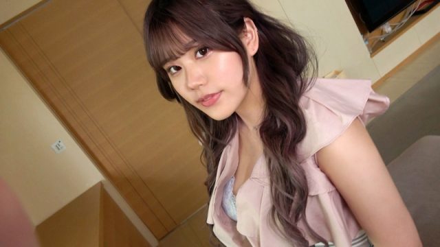 【【初撮り】ネットでAV応募→AV体験撮影】【巨根がすっぽり天然Hカップ】セックスへの好奇心が止まらない！膣奥を巨根で何度も突き上げると、痙攣しながら本気イキ！【初撮り】ネットでAV応募→AV体験撮影 2034(SIRO-5142)(女優：向井佐奈（むかいさな）)